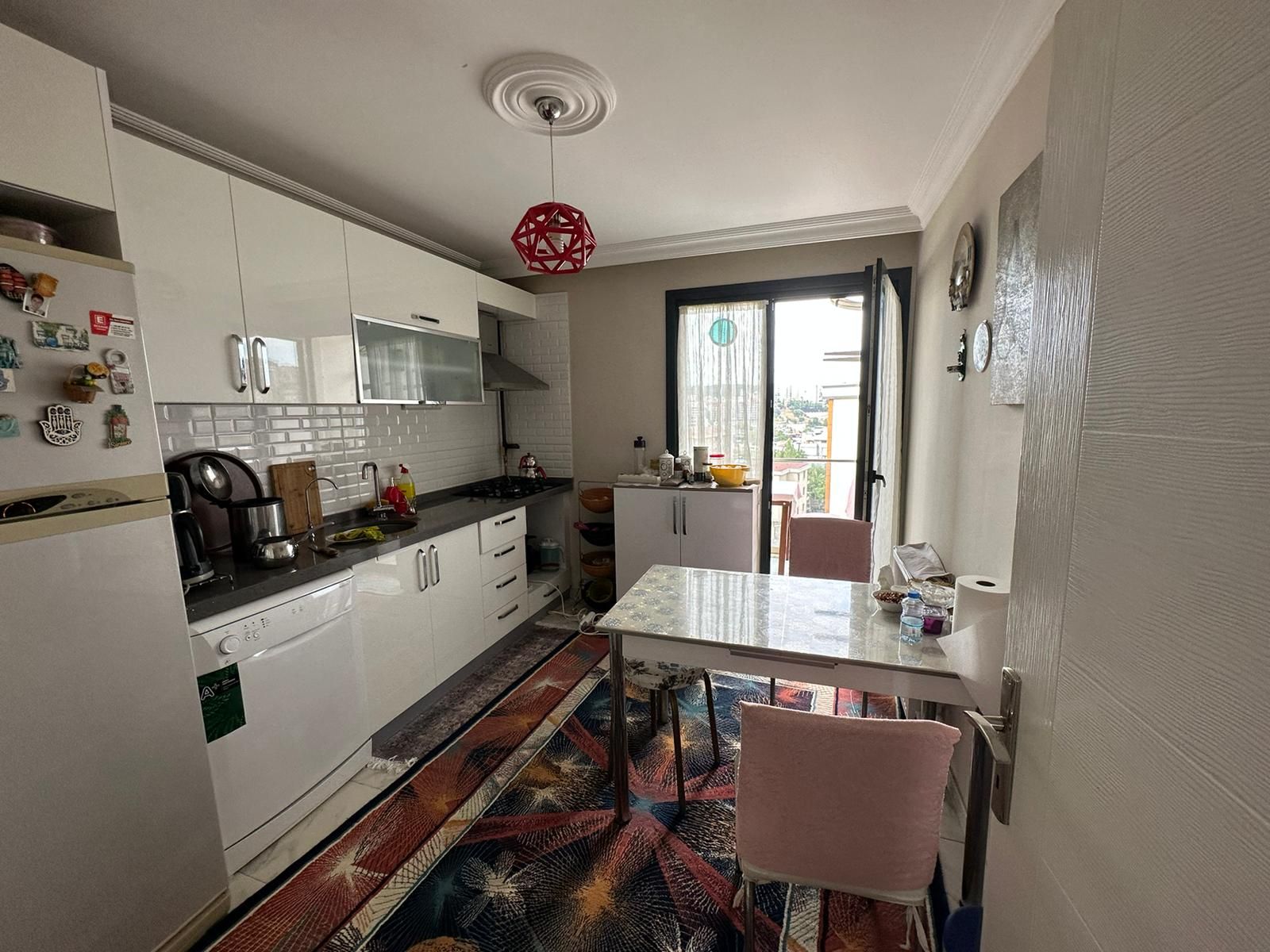 GÖZDE PARK EVLERİNDE 3+1 SİTE İÇİ İSKANLI GÜNEY CEPHE LÜKS DAİRE