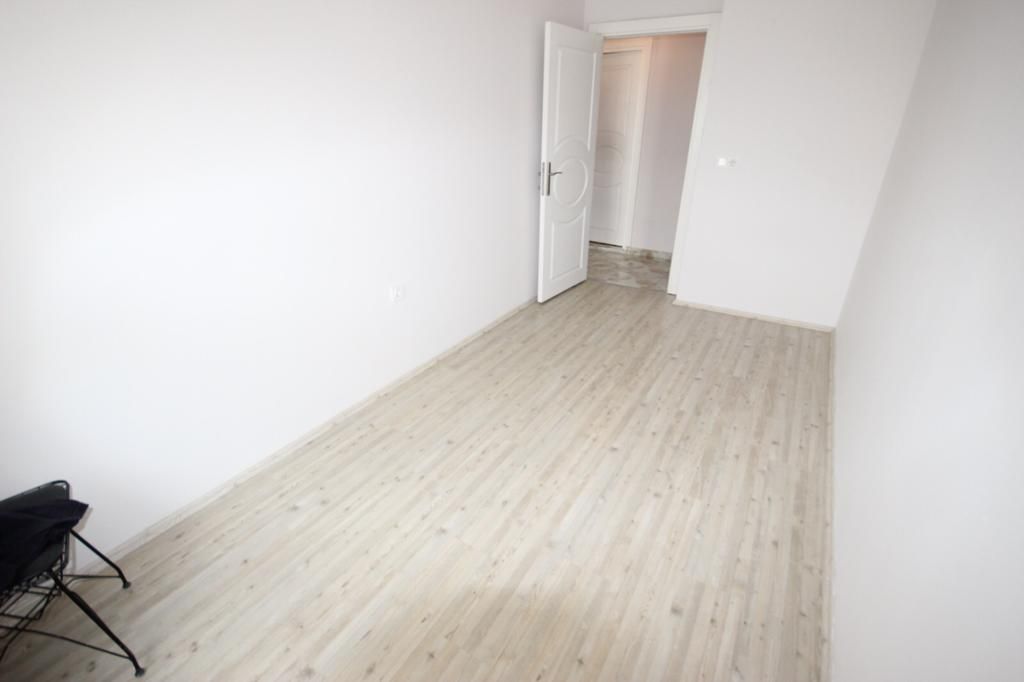 Kağıthane’de 3.Kat 2+1 Satılık Daire