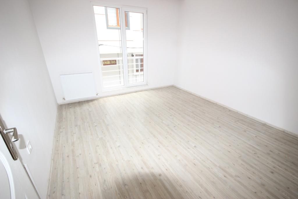 Kağıthane’de 3.Kat 2+1 Satılık Daire