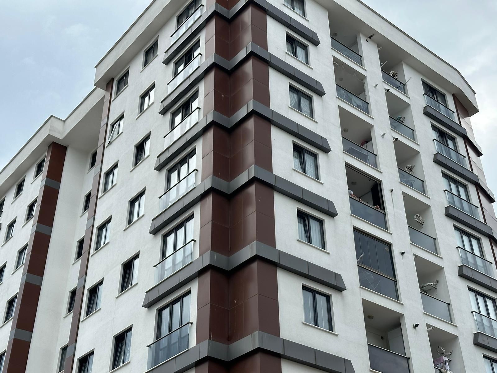 GÖZDE PARK EVLERİNDE 3+1 SİTE İÇİ İSKANLI GÜNEY CEPHE LÜKS DAİRE
